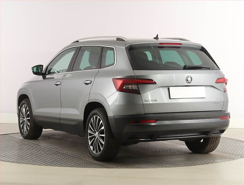 Škoda Karoq (2019) 2.0 TDI, 4X4, Automat - fotka 4 z 29
