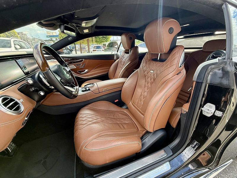 Mercedes-Benz Třídy S (2014) 500 4MATIC kupé - fotka 14 z 49
