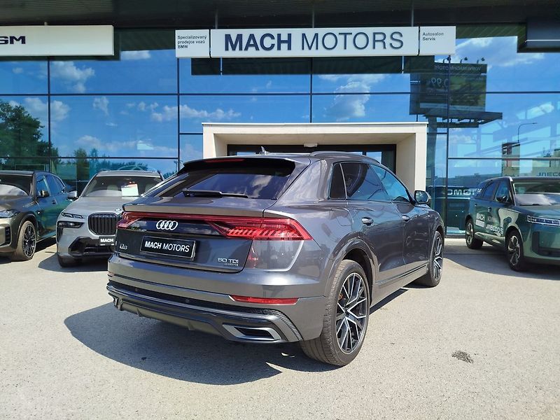 Audi Q8 50TDI Quattro S-Line, ČR, DPH - fotka 8 z 31