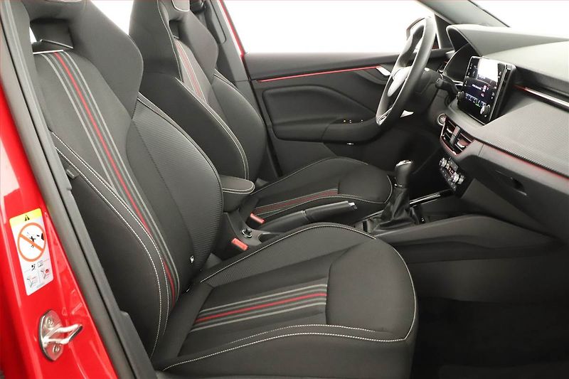 Škoda Kamiq (2025) 1.0 TSI, Monte Carlo - fotka 7 z 17