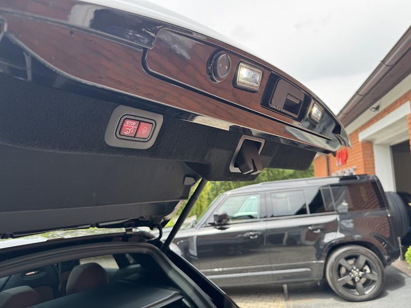 Aston Martin DBX V8-BLACK-R23-ZÁRUKA-12TKM - fotka 42 z 46