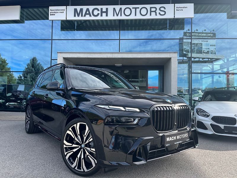 BMW X7 xDrive 40d - fotka 3 z 24