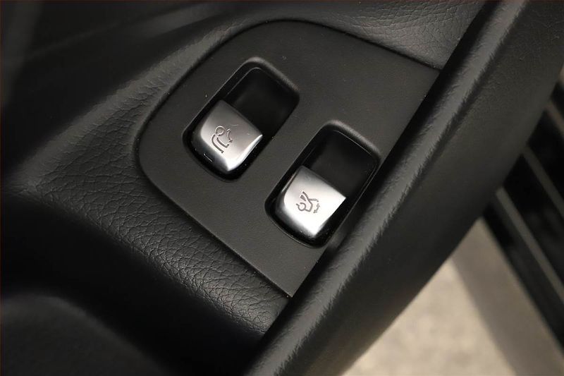 Mercedes-Benz Třídy E (2019) E 300 de - fotka 24 z 31