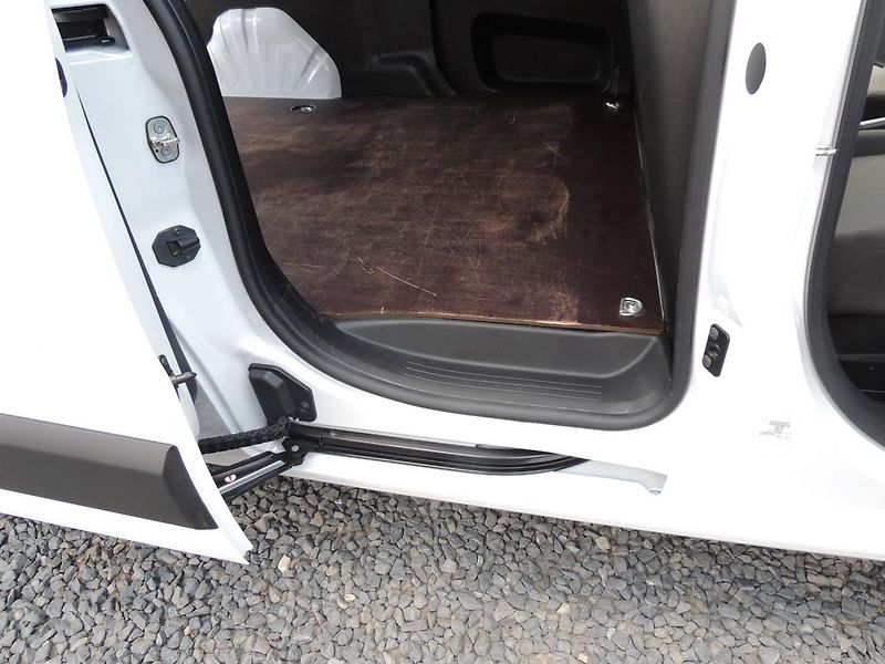 Fiat Dobló cargo (2023) 1.5HDi,L2,ČR,1.majitel - fotka 20 z 30