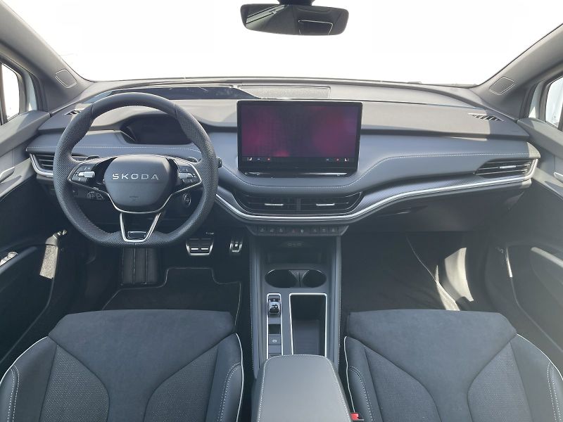 Škoda Elroq (2026) Sportline 85 82kWh / 210 kW - fotka 5 z 30