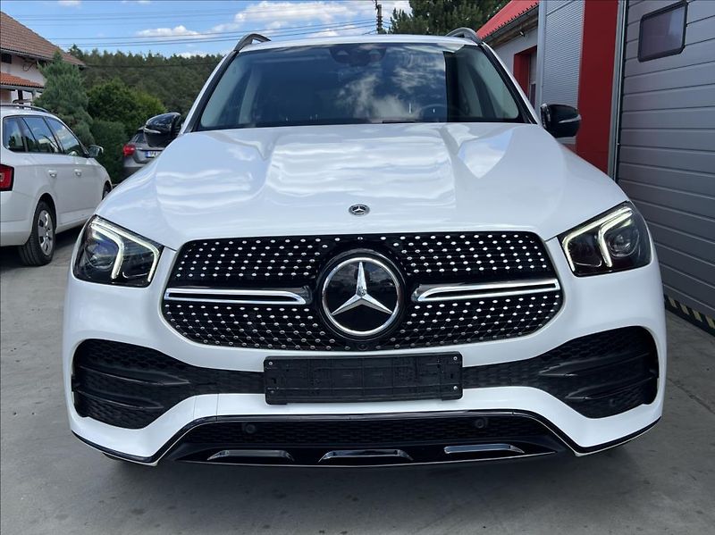Mercedes-Benz GLE 350De 4MATIC AMG - fotka 9 z 32