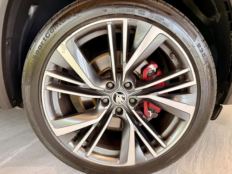Škoda Kodiaq 2.0 TDi 176 Kw RS Challenge - fotka 39 z 40