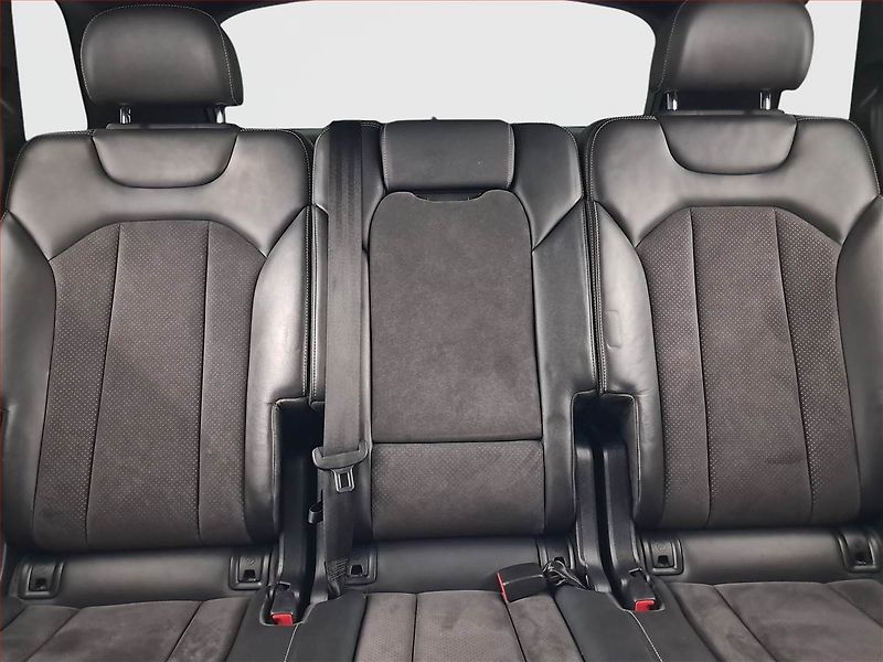 Audi Q7 (2018) S-Line 3.0 TDI - fotka 10 z 21