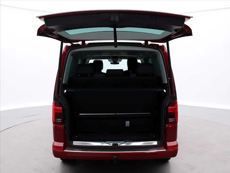 Volkswagen Multivan 2,0 TDI DSG Generation Six DPH - fotka 9 z 35