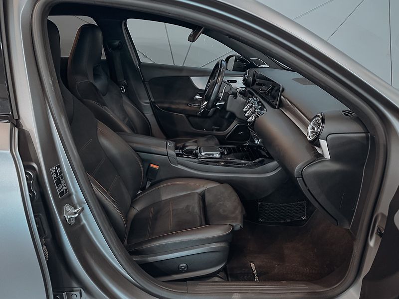 Mercedes-Benz Třídy A A 35 AMG Brabus B 35S - fotka 7 z 22