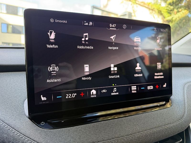 Škoda Enyaq 82 kWh / LOFT / Matrix LED/ Te - fotka 23 z 43
