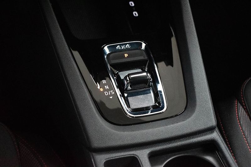 Škoda Octavia RS 2.0 TDI 147kW 4x4*DPH*ČR 1M - fotka 20 z 33