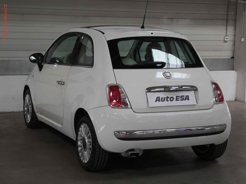 Fiat 500 (2008) 1.25 i, AT, STK3/28 - fotka 4 z 17