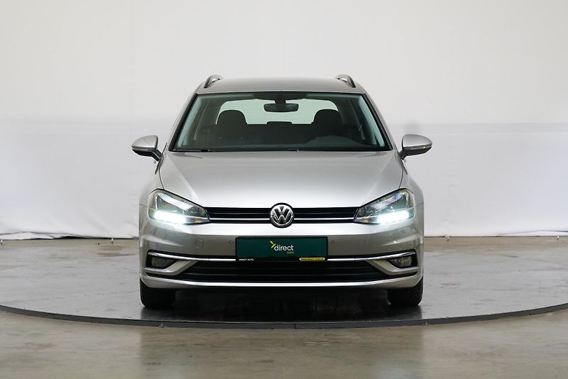 Volkswagen Golf - fotka 4 z 24