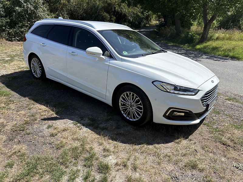 Ford Mondeo (2020) Titanium 8AT 2.0 EcoBlue -Full - fotka 11 z 34