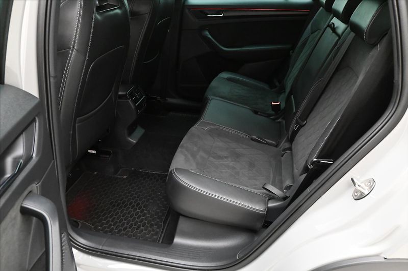 Škoda Kodiaq 2,0 TDI 147KW DSG 4x4 SportLIN - fotka 14 z 33