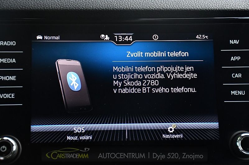 Škoda Karoq 2.0TDi SPORTLINE ACC  - fotka 41 z 51
