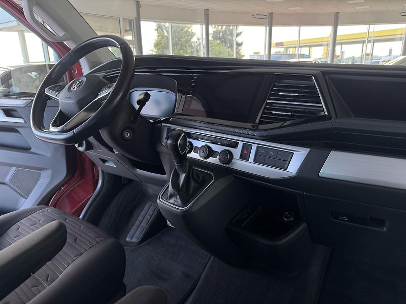 Volkswagen Multivan T6.1 2,0TDI DSG*Full LED*Navi - fotka 13 z 32