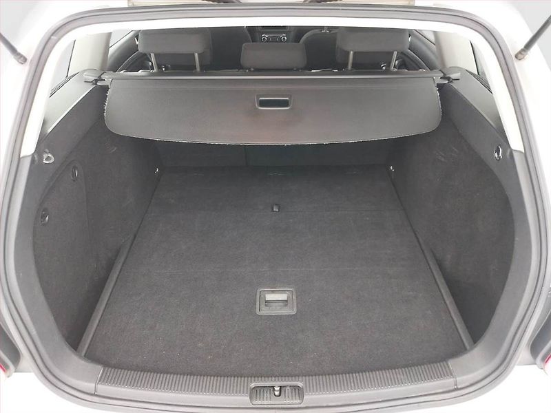 Volkswagen Golf (2010) 1.2 TSI, ČR,1.maj, Serv.kniha - fotka 14 z 16
