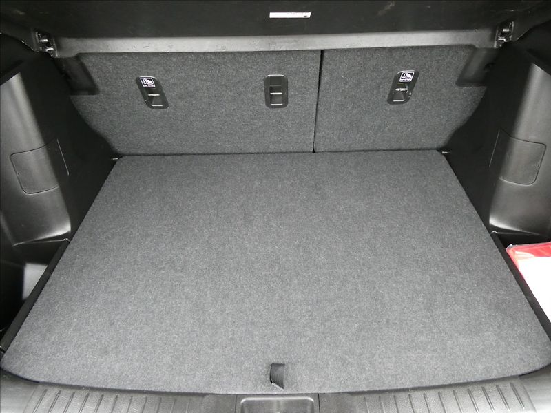 Suzuki Vitara 1,6 VVTi AUTOMAT,serviska,závě - fotka 18 z 50