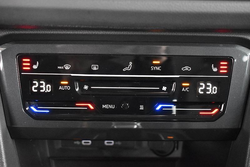 Volkswagen Tiguan (2021) 2.0TDI 147kW 4Motion,Webasto - fotka 22 z 24