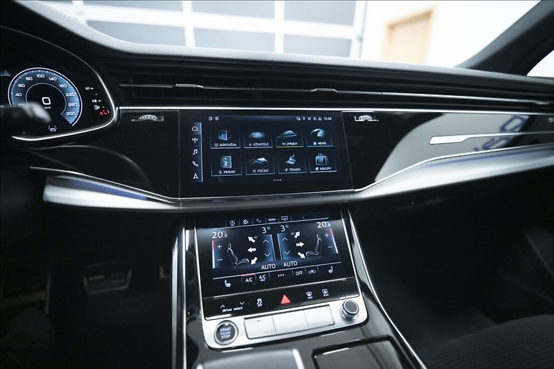 Audi Q7 3,0 TDI QUATTRO S-LINE ČR - fotka 21 z 45