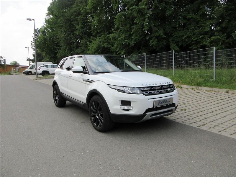 Land Rover Range Rover Evoque 2,2 TD4, 4x4, AT, Panorama, Ků - fotka 4 z 31