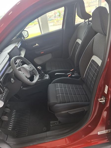 Citroën C3 (2026) PLUS TURBO 100K MAN6 - fotka 6 z 10