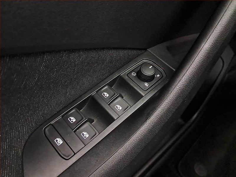 Škoda Scala (2024) Style 1.5 TSI - fotka 19 z 21