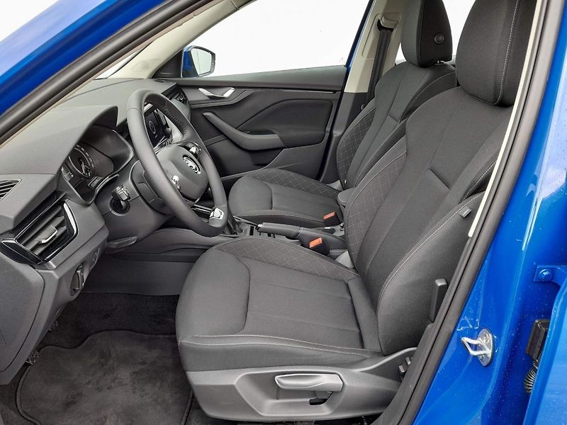 Škoda Kamiq Ambition Plus 1.0 TSI 70kW 5MP - fotka 14 z 20