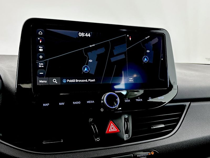 Hyundai i30 Smart DCT - fotka 24 z 26