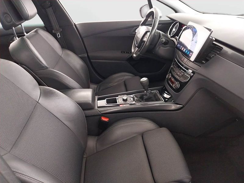 Nissan Qashqai (2025) 1.3 DIG-T MHEV, N-Connecta - fotka 7 z 18