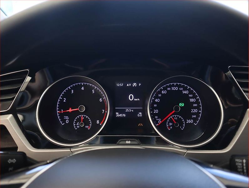 Volkswagen Touran (2019) Comfortline 1.5 TSI, Automat - fotka 11 z 20