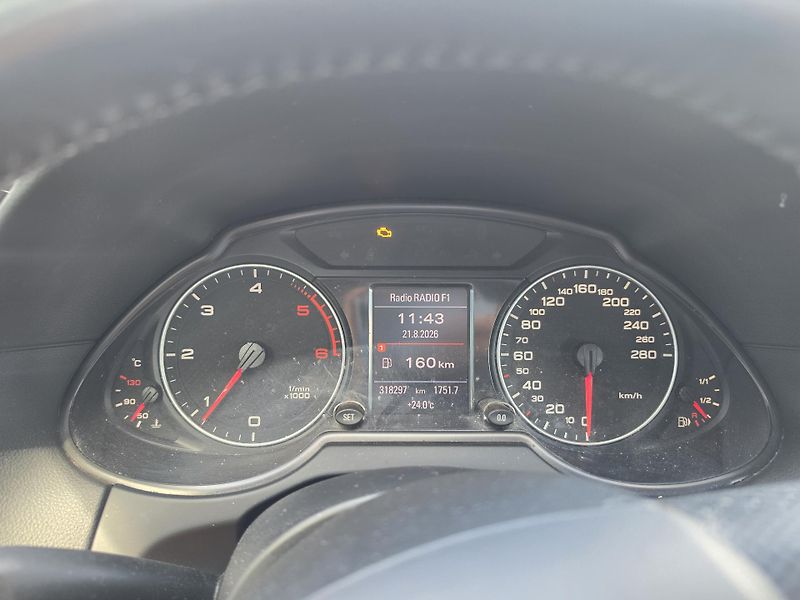 Audi Q5 2.0 TDI Quattro  - fotka 17 z 25