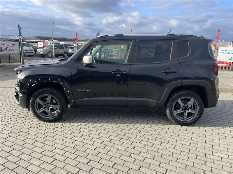 Jeep Renegade 2,0 CRD 103kw 4x4 LIMITED odp. - fotka 2 z 32