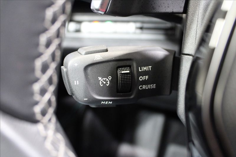 Peugeot 5008 1,5 HDi 1.majitel CZ - fotka 15 z 29