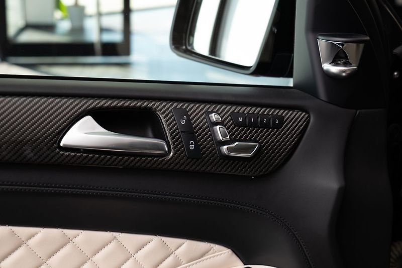 Mercedes-Benz GLE d 4MATIC AMG - fotka 9 z 25