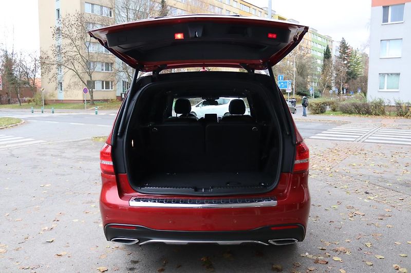 Mercedes-Benz GLS 350D 4MATIC AMG PAKET 190kW - fotka 41 z 50