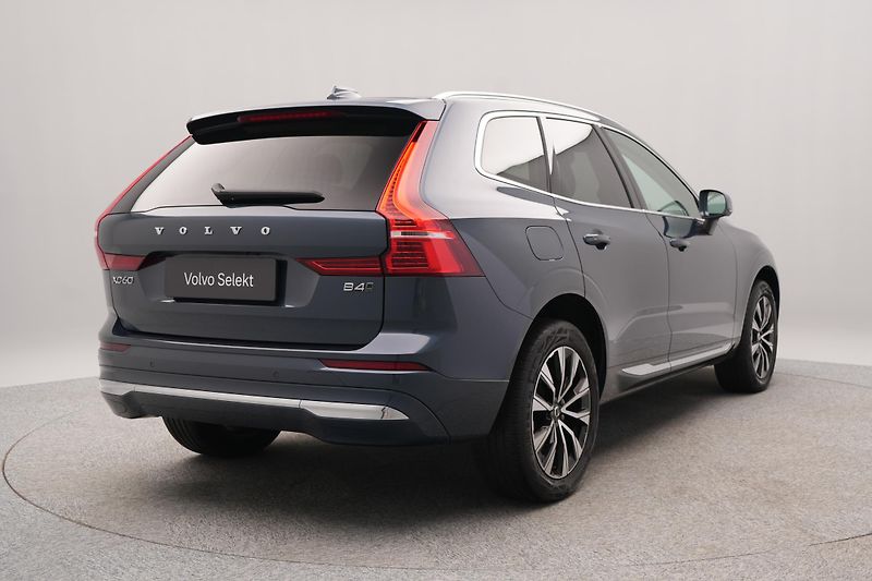 Volvo XC60 B4 AWD BRIGHT PLUS CZ 1.maj - fotka 11 z 51