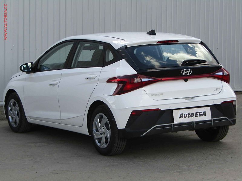 Hyundai i20 (2024) 1.2CVVT, 1.maj,ČR, STK8/28 - fotka 6 z 22