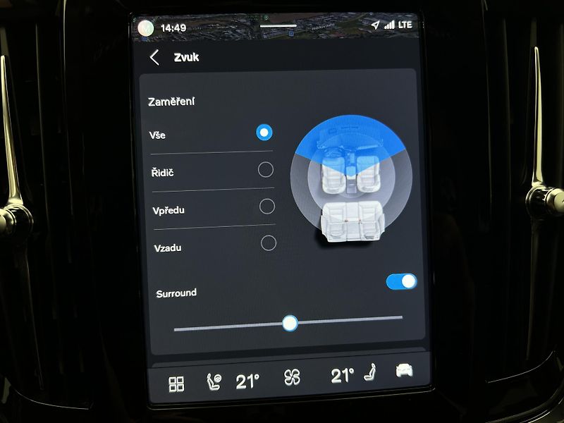 Volvo V90 T6 AWD RECHARGE DARK PLUS - fotka 41 z 46