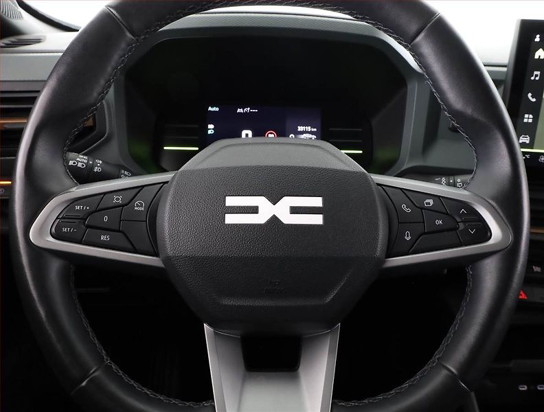 Dacia Duster (2025) Extreme 1.2 TCe - fotka 8 z 19