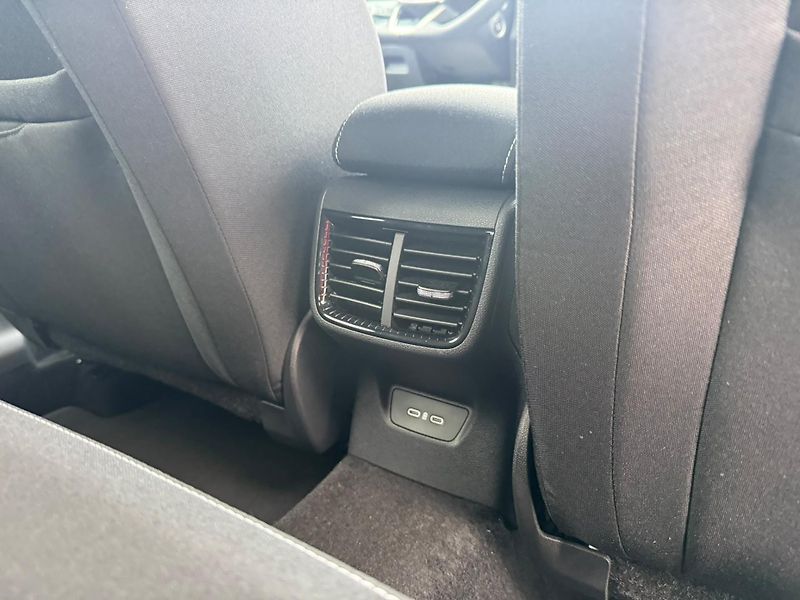 Škoda Fabia Monte Carlo 1,5 TSI 110 kW DSG - fotka 21 z 22
