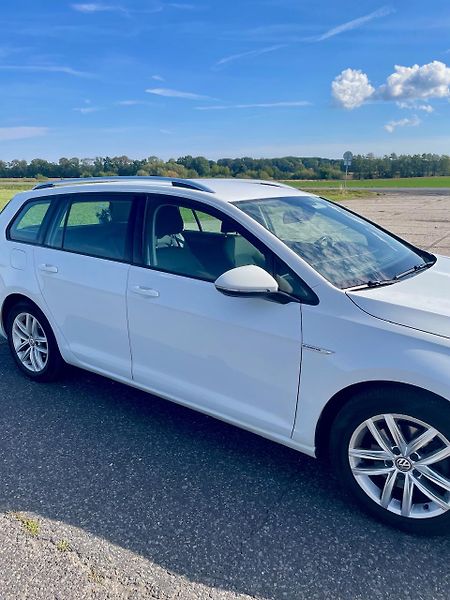 Volkswagen Golf Variant (2018) DSG/Comfortline/motor 79tis   - fotka 4 z 28