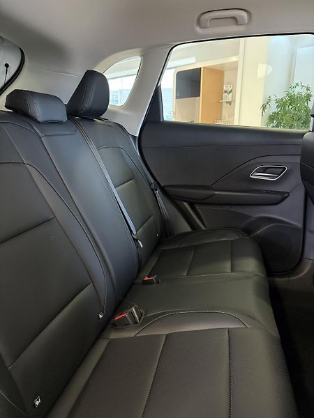 MG ZS (2025) 1.5 emotion (elegance) - fotka 13 z 15