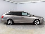 Škoda Superb (2010) 2.0 TDI, nová STK, Tažné - náhled 6