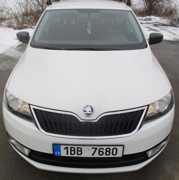 Škoda Rapid 1.2 TSi NOVÉ V ČR*L+Z PNEU - fotka 3 z 37