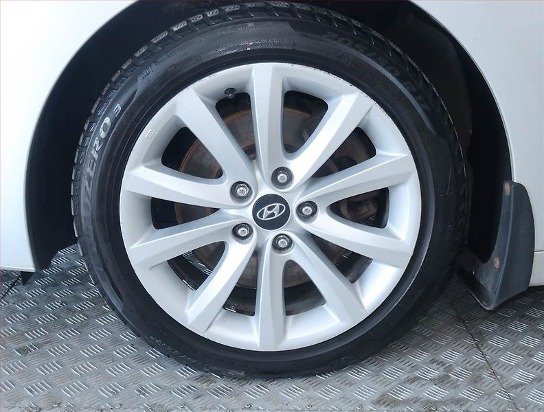 Hyundai i40 (2013) 1.7 CRDi, Tempomat - fotka 14 z 17