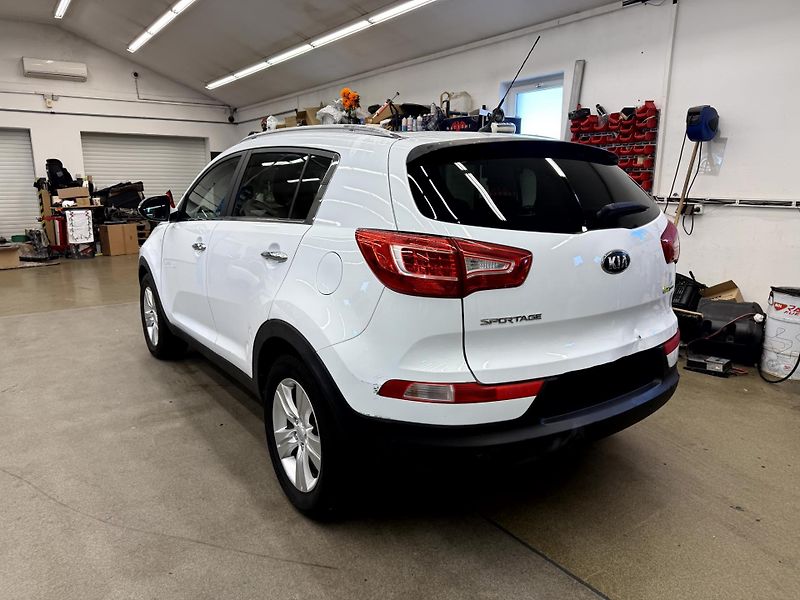 Kia Sportage 1.7 CRDi 85 kW - fotka 6 z 19