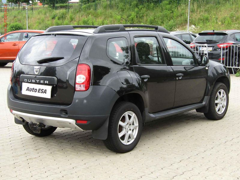 Dacia Duster (2011) 1.6i, ČR - fotka 5 z 16
